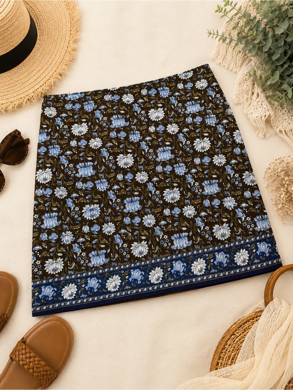 Talbots Floral Cotton Blend Mini Skirt Brown Blue Print Size 14 Lined